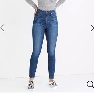 Madewell Curvy High Rise Skinny in Moreaux Wash